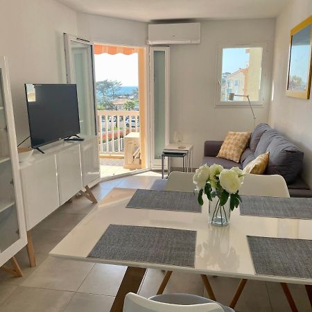 Apartment Newly Renovated Aircond-Wifi-Pool-Sea View-150M To Beaches- Saint Aygulf Buitenkant foto