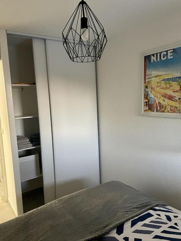 Apartment Newly Renovated Aircond-Wifi-Pool-Sea View-150M To Beaches- Saint Aygulf Buitenkant foto
